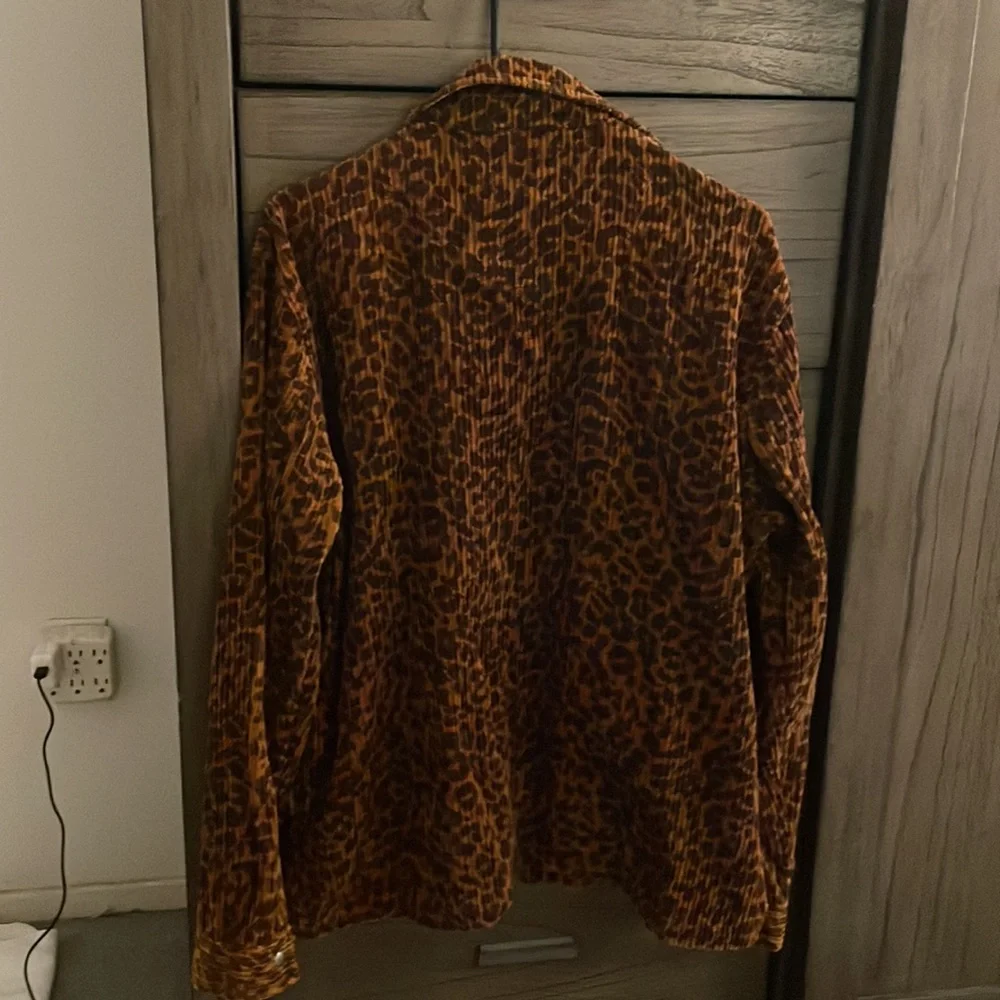 Urban Outfitters Jacket - Picture 3 of 3